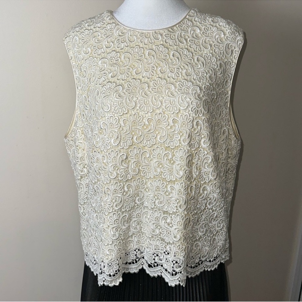 Talbots 18 Lux Lace Satin Button Back Sleeveless Elegant Embroidered Floral Top